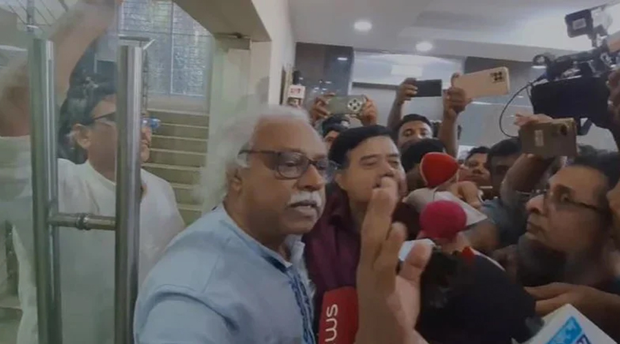 জামায়াত‌কে বে‌শি কথা বল‌তে দেওয়ায় সংলাপ থে‌কে ওয়াক আউট গণ‌ফোরাম-সি‌পি‌বির
