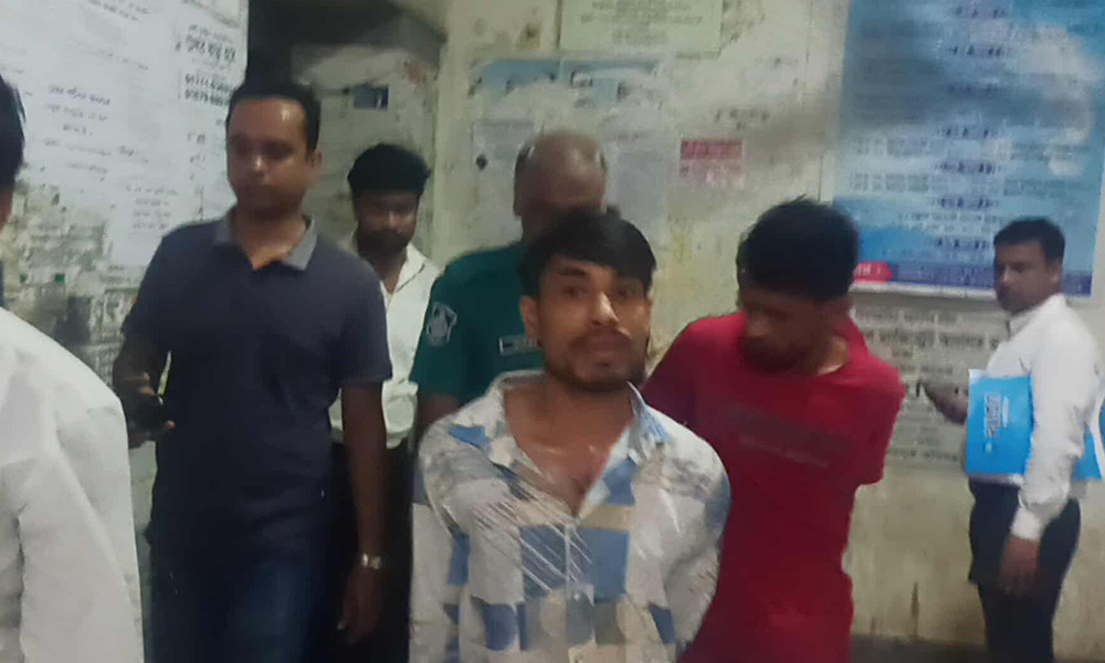মিটফোর্ডে ভাঙারি ব্যবসায়ী হত্যা : আরো তিনজনের দায় স্বীকার, দুজন রিমান্ডে