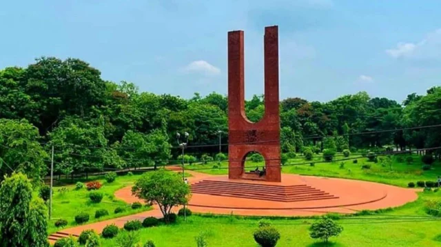 জাবিতে শিক্ষক-শিক্ষার্থীদের ওপর হামলা: ৬৪ শিক্ষার্থী আজীবন বহিষ্কার, ৭৩ জনের সনদ বাতিল