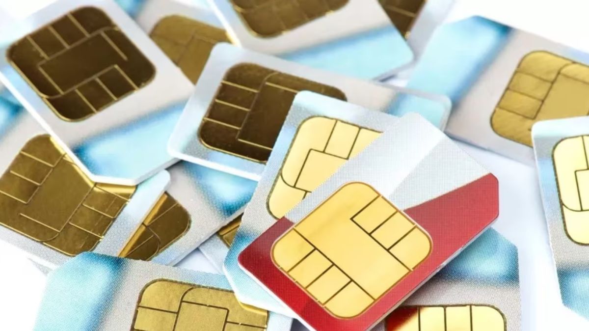 বন্ধ হতে পারে ৩ কোটি ৮০ লাখ সিম, কারা পড়বেন আওতায়