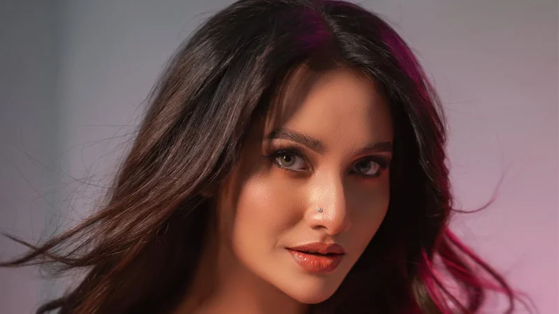 সিনেমার জন্য নতুন করে প্রস্তুতি নিচ্ছি: ফারিন খান