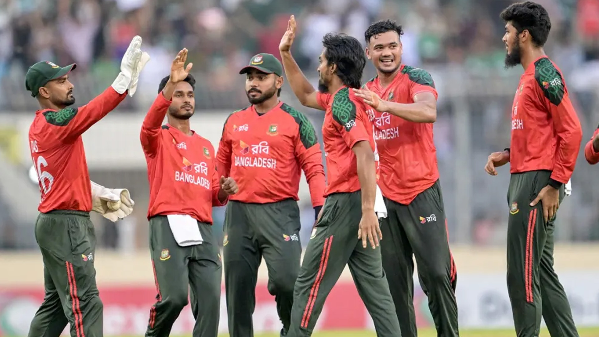 আইসিসি টি-টোয়েন্টি বিশ্বকাপে বাংলাদেশের ম্যাচ আয়োজনের আগ্রহ প্রকাশ করল পাকিস্তান