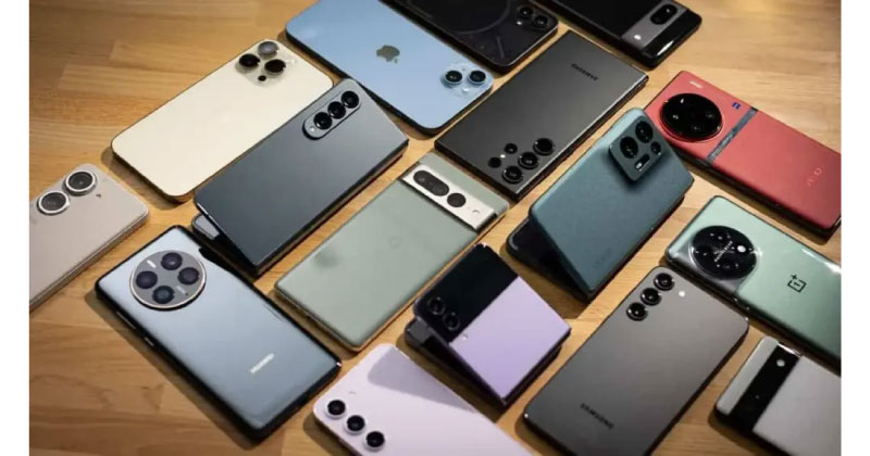 মোবাইল ফোনের দামে বড় স্বস্তি: আমদানিতে শুল্ক ব্যাপকভাবে কমাল এনবিআর