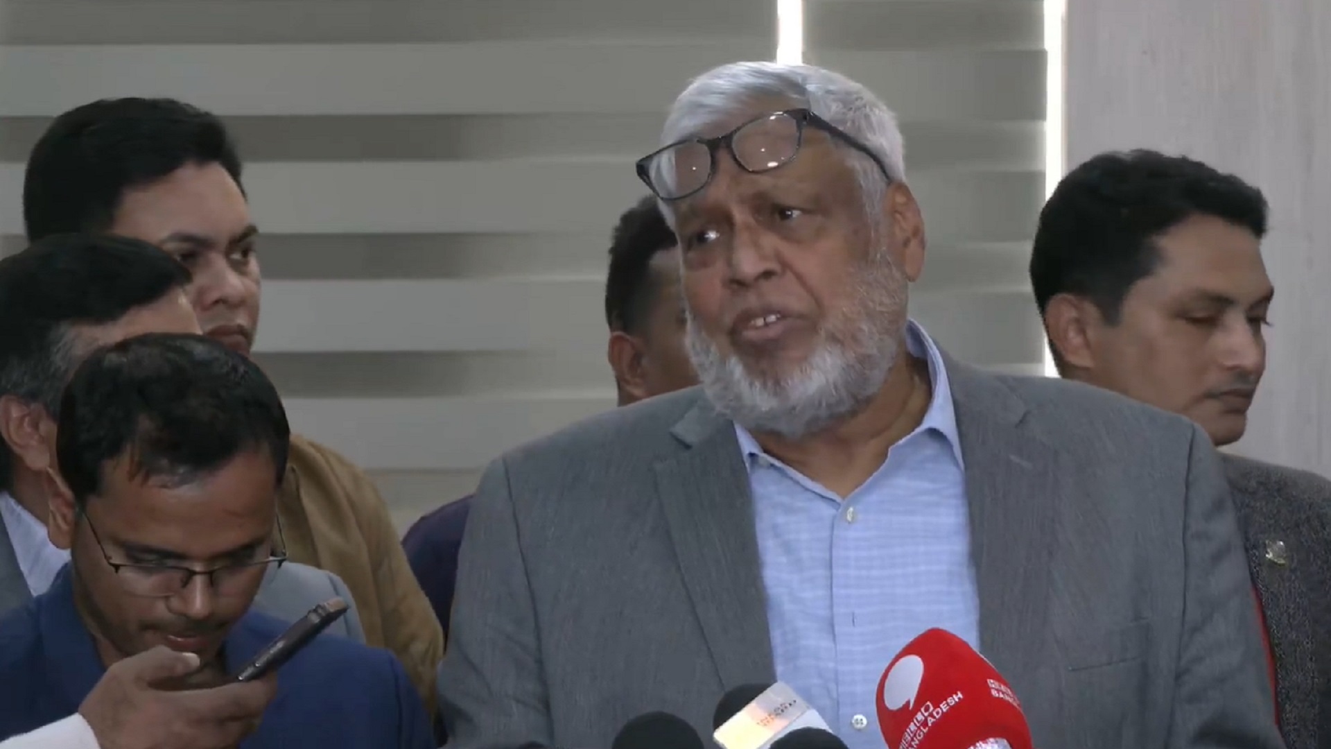 অন্তর্বর্তী সরকারের মেয়াদে নতুন পে-স্কেল নয়, সিদ্ধান্ত নেবে নির্বাচিত সরকার