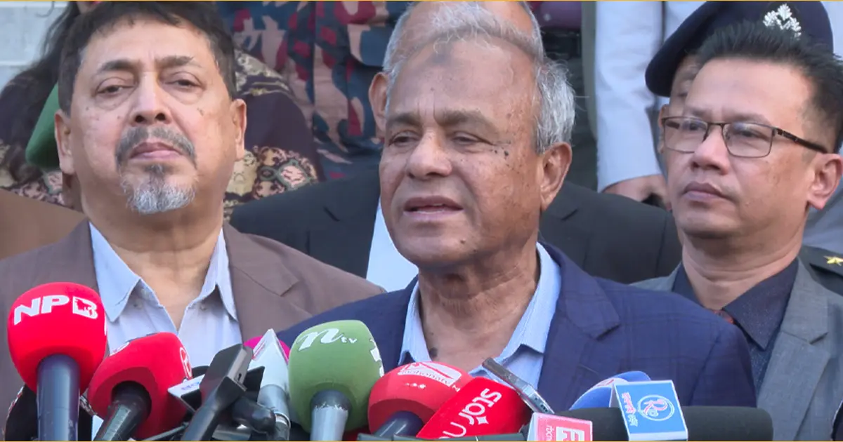 পুলিশের মধ্যে কোনো ভীতি নেই, নির্বাচন হবে শান্তিপূর্ণ: স্বরাষ্ট্র উপদেষ্টা