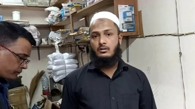 জামায়াত নেতার নির্দেশে ভোটের সিল তৈরি, থানায় মামলা