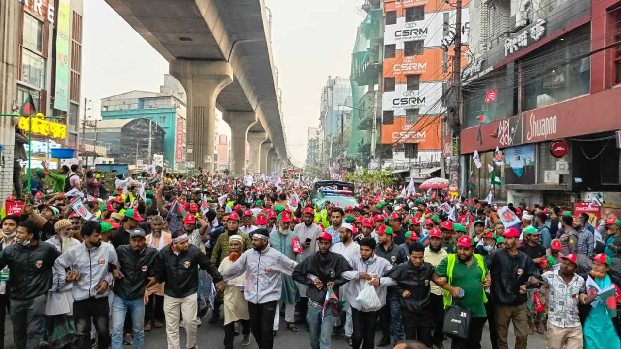 প্রচারণার শেষ দিনে মিরপুরে জামায়াত আমিরের নেতৃত্বে গণমিছিল