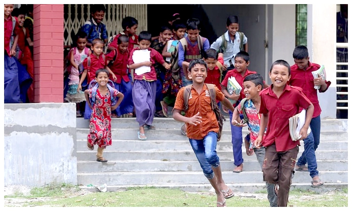 ৫ দিনের টানা ছুটিতে শিক্ষাপ্রতিষ্ঠান, কাল থেকেই বন্ধ ক্লাস