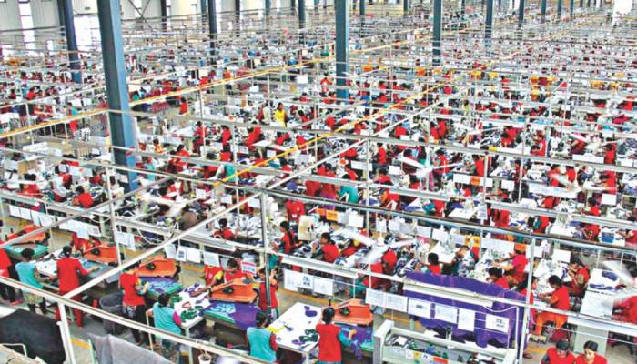 নতুন নেতৃত্বের দিকে তাকিয়ে বাংলাদেশের গার্মেন্টস শিল্প, রফতানিতে স্বস্তির আশা