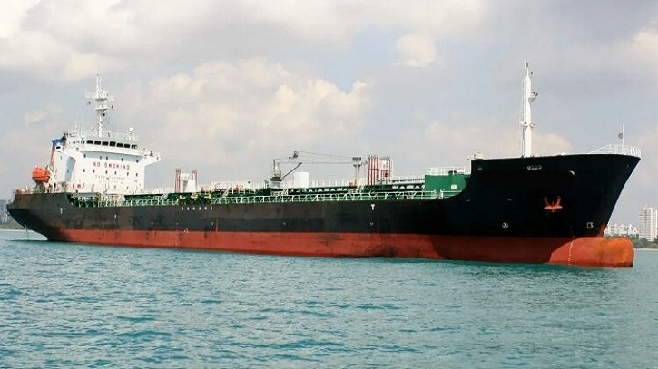 আরব সাগরে অভিযান: ইরানের ৩ তেলবাহী ট্যাংকার জব্দ করল ভারত