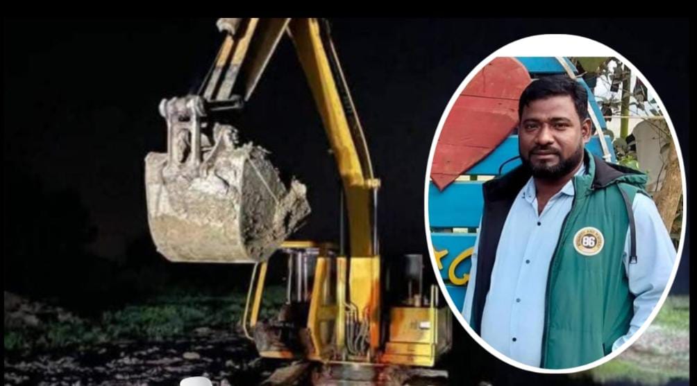 কুমিল্লার বুড়িচংয় “জাবেদ মেম্বারের”নেতৃত্বে রাতভর চলে গোমতীর পাড়ের মাটি লুট