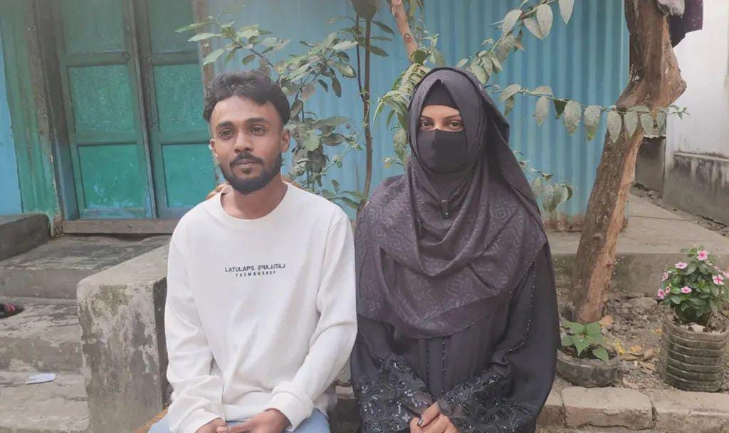 প্রেমের টানে শ্রীলঙ্কান তরুণী ফেনীতে, ইসলাম গ্রহণ করে বিয়ে 