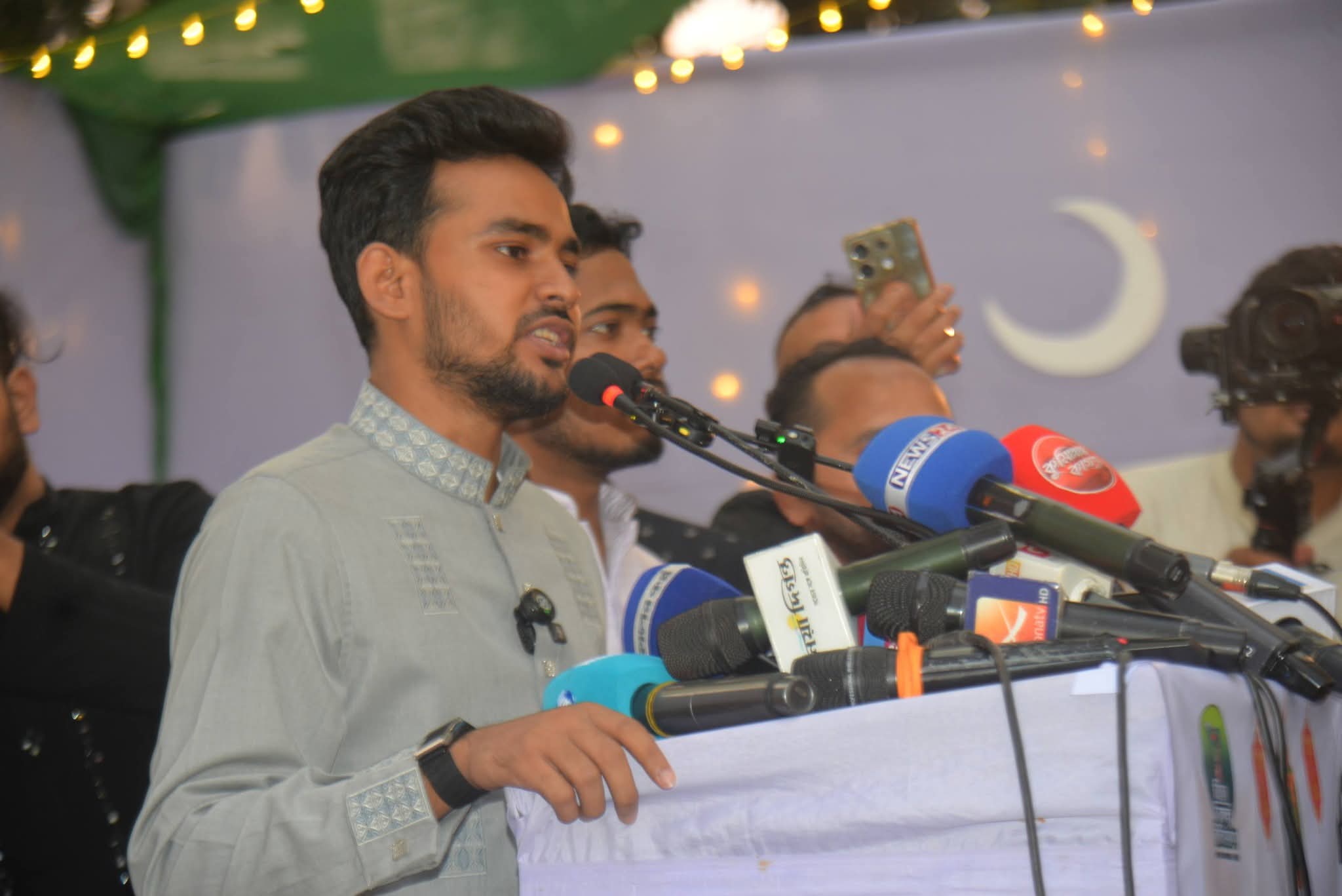 জুলাই সনদ বাস্তবায়নের জন্য রাজপথে নামতে প্রস্তুত আছি : আসিফ মাহমুদ