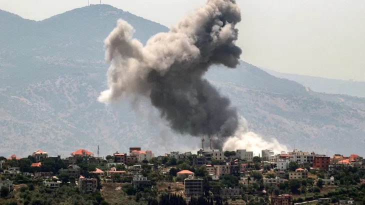 ইসরায়েলি হামলার মধ্যে লেবাননে তীব্র হচ্ছে রাজনৈতিক উত্তেজনা