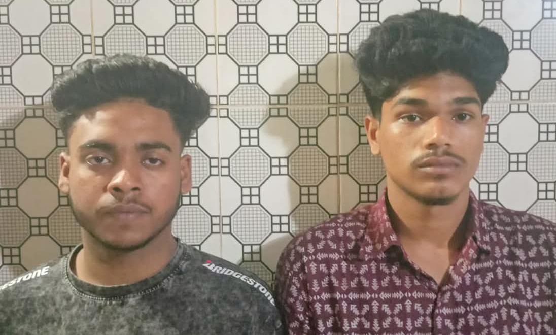 কুমিল্লার ধর্মসাগর পাড়ে পুলিশ কনস্টেবলকে ছুরিকাঘাত, ডিবি পুলিশের অভিযানে ঘাতকসহ গ্রেফতার ২