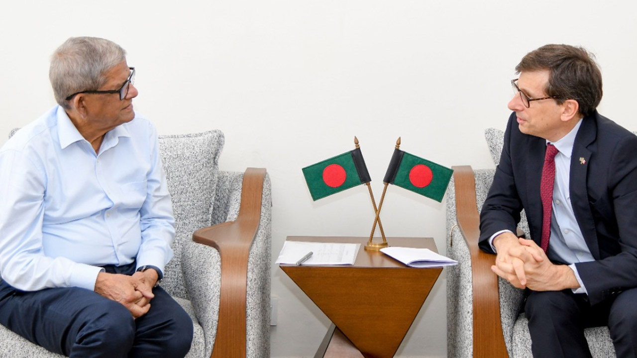 স্থানীয় সরকারমন্ত্রীর সঙ্গে ফ্রান্সের রাষ্ট্রদূতের বৈঠক