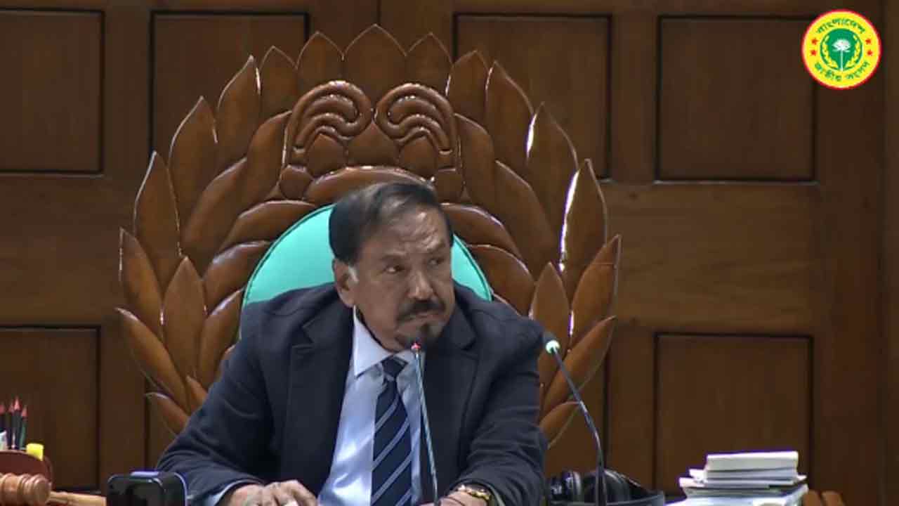 দুর্নীতির লাগাম টানতে ১১ কৌশলে ভূমি মন্ত্রণালয় : সংসদে মন্ত্রী