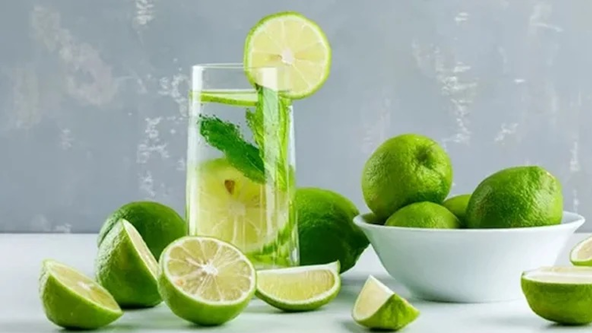 ত্বকের উজ্জ্বলতা বাড়াতে পান করুন