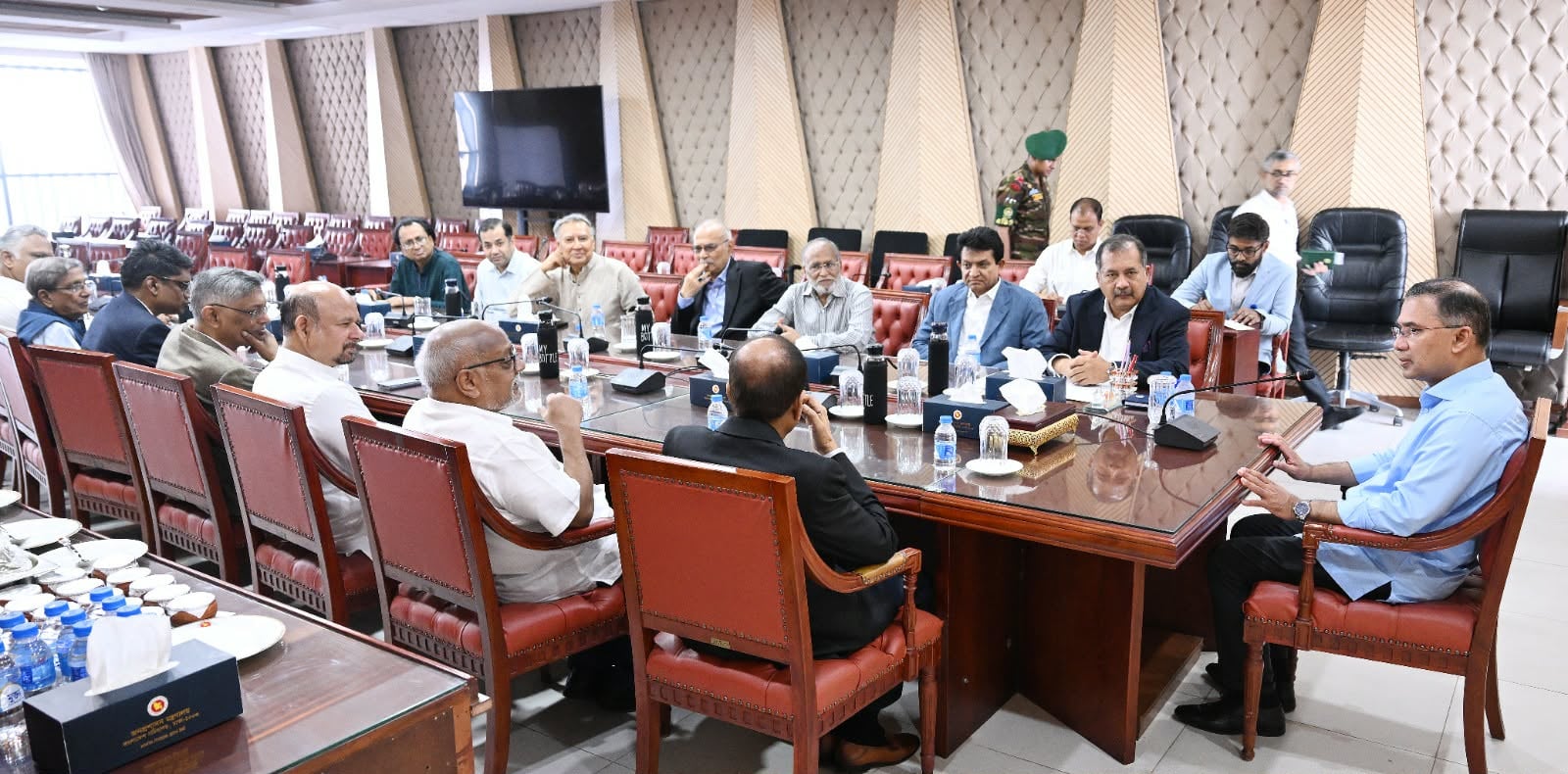 প্রধানমন্ত্রীর সঙ্গে নোয়াব সদস্যদের বৈঠক অনুষ্ঠিত