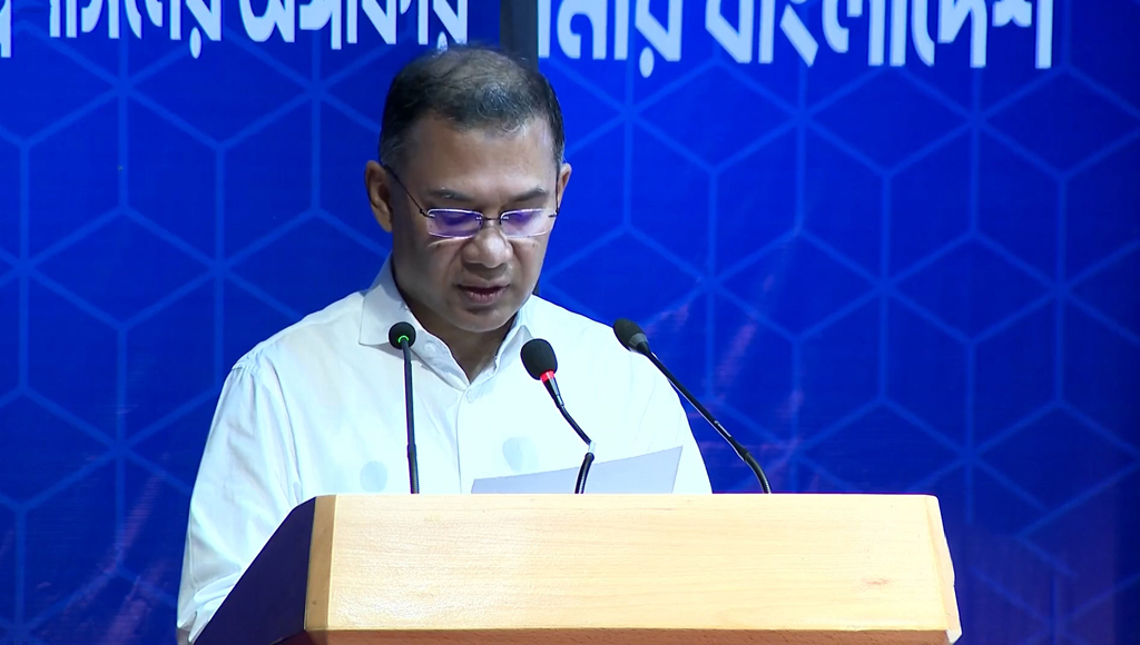 সৃজনশীল ও দায়িত্ববান মানবসম্পদ গড়তে চায় সরকার : প্রধানমন্ত্রী