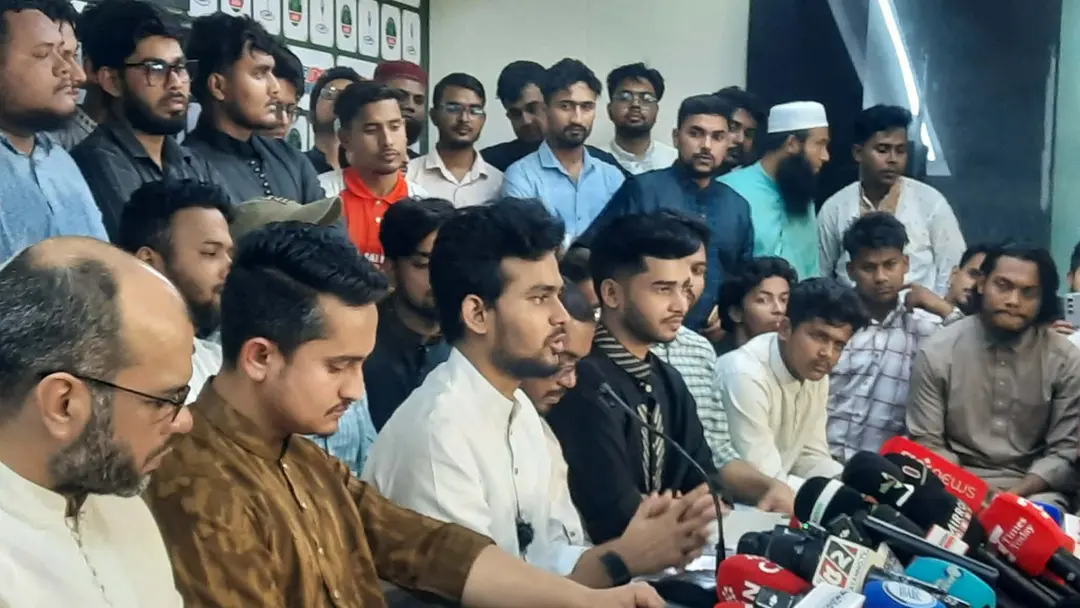 এরশাদের মতো দেশ চালালে পরিণতিও তার মতোই হবে : আসিফ মাহমুদ